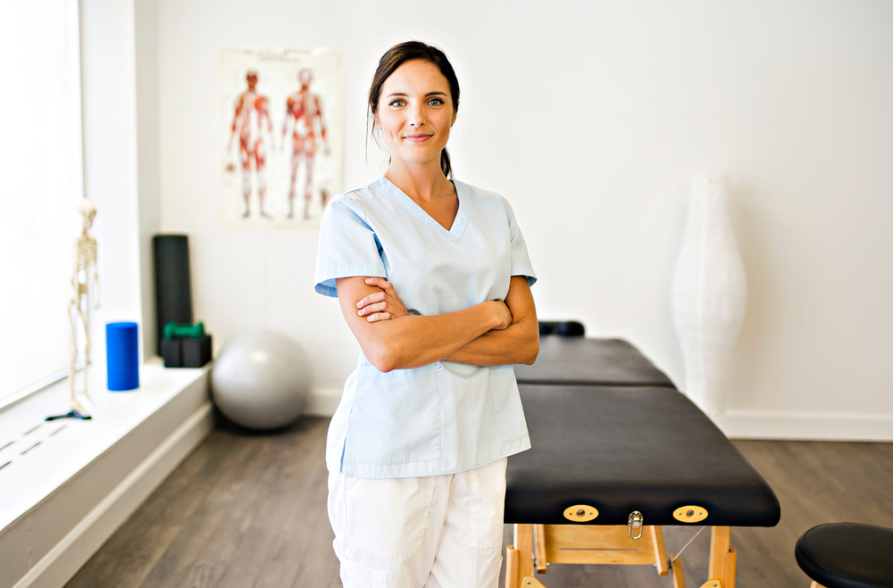 What Does a Physical Therapist Do